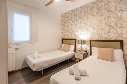 64IND1131 - Apartment with balcony