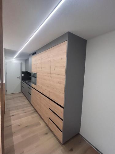 Studio 1620