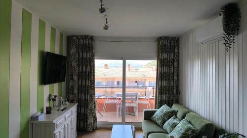 ESTARTIT BEACH Apartamento con piscina junto al mar