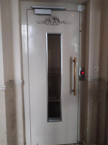 Paris Passy Home
