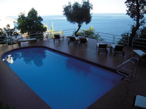 Gallery image of Hotel Claudio in Bergeggi