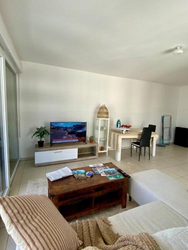 Entire Appartment in Heart of Marseille near Vieux Port