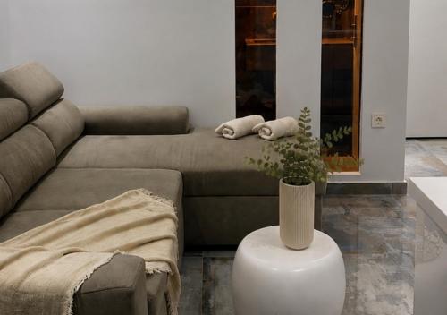 KLEOPATRA'S Luxury Suite