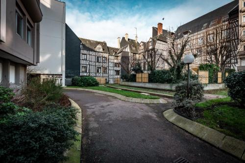 Au Cœur de Rouen - Appartement et Place de Parking