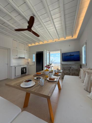 Sunrise Villa - Sea View Private Pools
