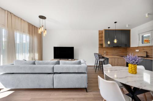 Vila Mira - Happy Rentals
