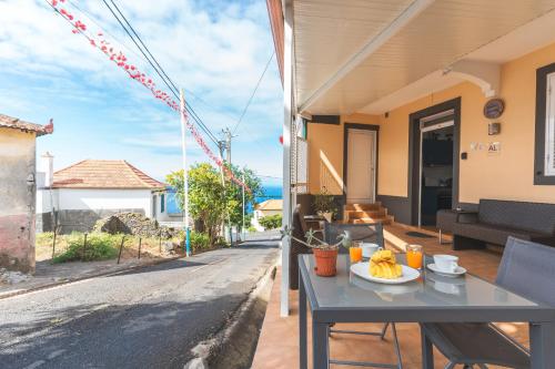 Gomes House by Atlantic Holiday