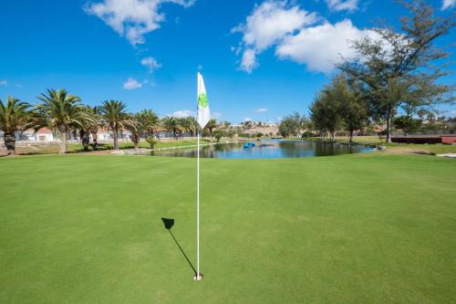 Sunny Bungalow Parque Golf