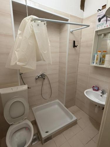 Apartman Kiki free private parking