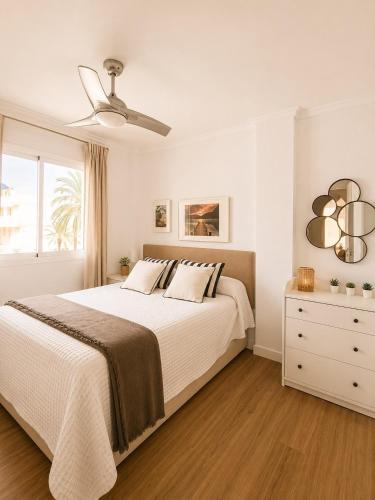 El apartamento de Nuria con piscina a un paso del mar en Denia