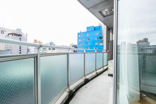 AMStower403