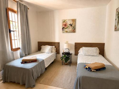 Los Cristianos Stay with Large Terrace & Heated Pool