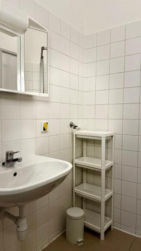 Quiet Apartment Walk to Vienna City Centre