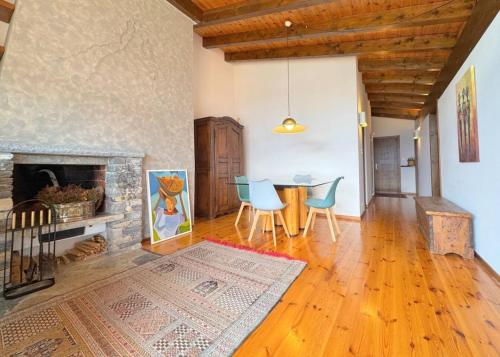 Attique de prestige face aux sommets Alpins