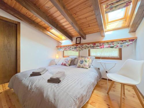 Attique de prestige face aux sommets Alpins