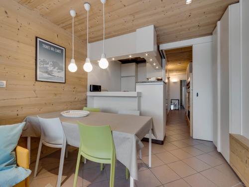 Appartement lumineux à Tignes, ski aux pieds, WIFI, 4 pers.