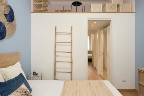 Milano Chic Retreat - 2 Bedrooms & 2 Bathrooms