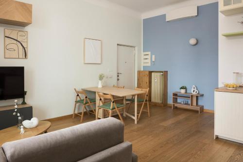 Milano Chic Retreat - 2 Bedrooms & 2 Bathrooms