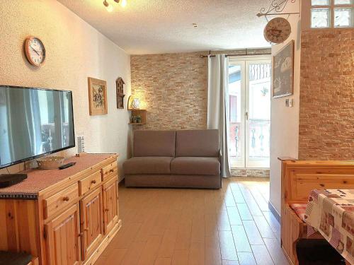 Studio 2* central avec balcon et WiFi