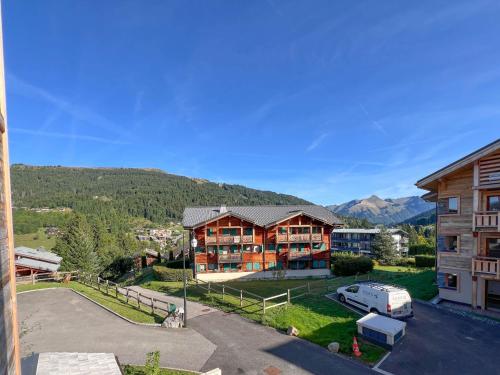 Appartement de Charme aux Gets - 9 Pers, Parking & Wi-Fi