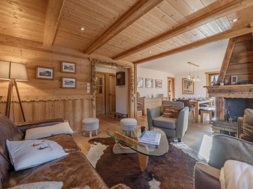 Chalet rénové 11 pers, centre de Morzine, parking