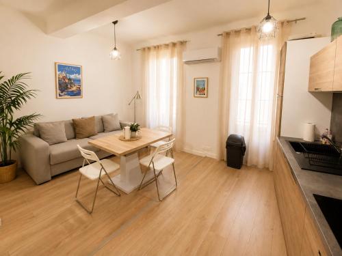 Cosy 2 bedrooms 2 bathrooms apartment - 1 min Palais & beaches
