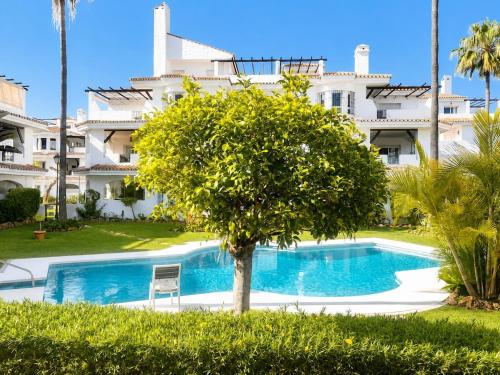 Apartment close to Banus with beautiful pool