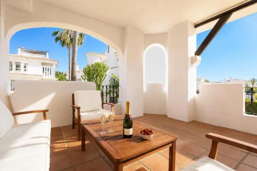 Apartment close to Banus with beautiful pool
