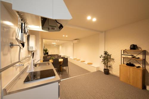 Tasone Stay OSAKA YNS2F