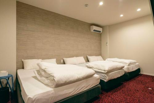 TasoneSTAY KIDS' in NAMBA SUN1F