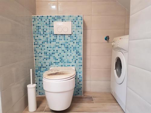 Bilik mandi di Apartment Sutlic