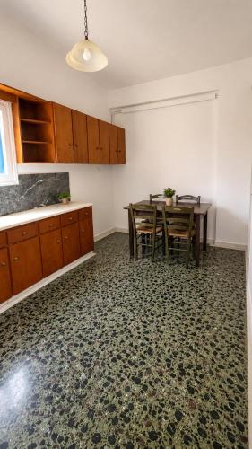 4 Minute Walk To The Beach Budget Friendly Apartment
