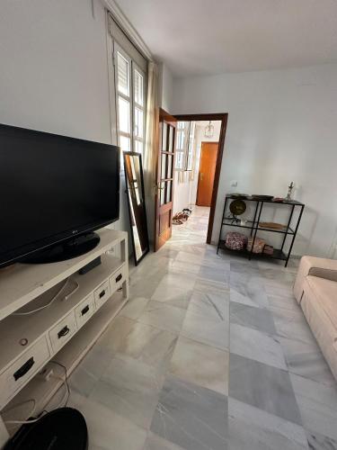minimum 2 months stay required - remote work friendly centrally located riverside retreat