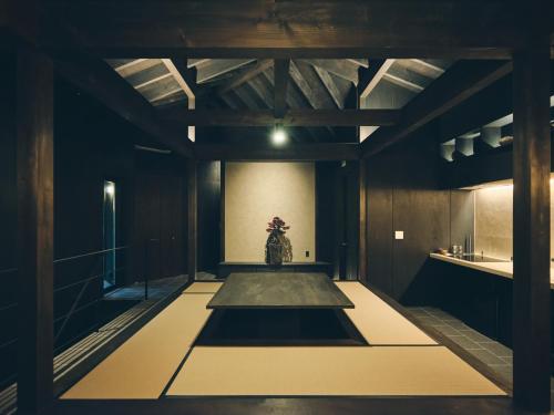 KAKOI雨音-AMANE- 森に浮かぶ120平米のvilla