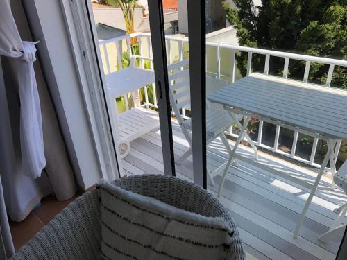 DUPLEX DE CHARME en centre-ville à 150 m de la plage