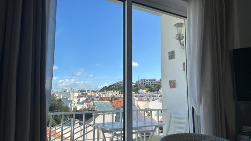 DUPLEX DE CHARME en centre-ville à 150 m de la plage