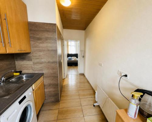 Comfortable Studio Stay Close to FAC Platz