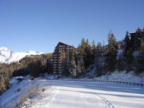 Résidence Ruitor Arc 1800 - Appartement 3 pièces pour 6 personnes dans une résidence calme, proche du télécabine dans le village de Charmettoger à Arc 1800 MAE-1722