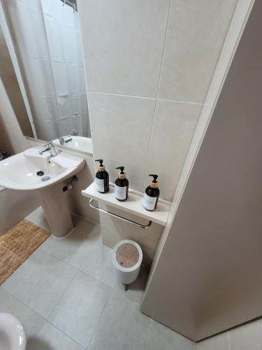 Full equipped flat with pool in Madrid