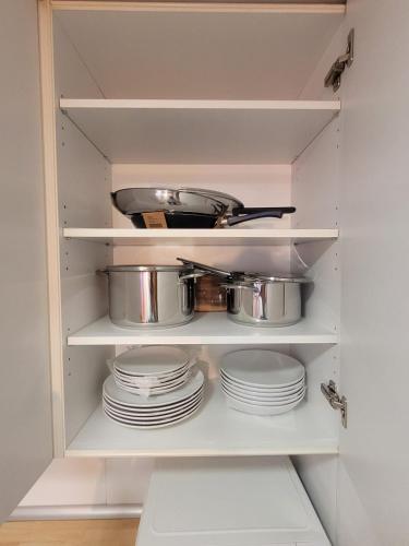 Full equipped flat with pool in Madrid