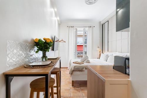 Petit studio au coeur de Nice