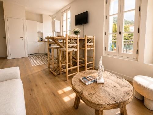 La Bastide Blanche Sea view, air conditioning and WiFi