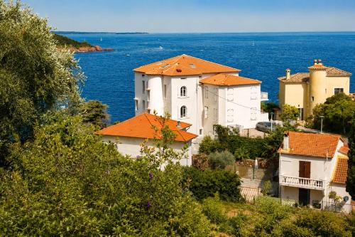 La Bastide Blanche Sea view, air conditioning and WiFi