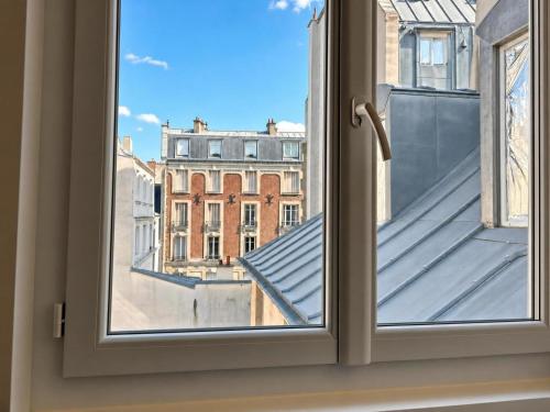 Le Marais Studio Apartment Near Place des Vosges
