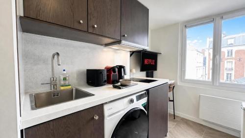 Le Marais Studio Apartment Near Place des Vosges