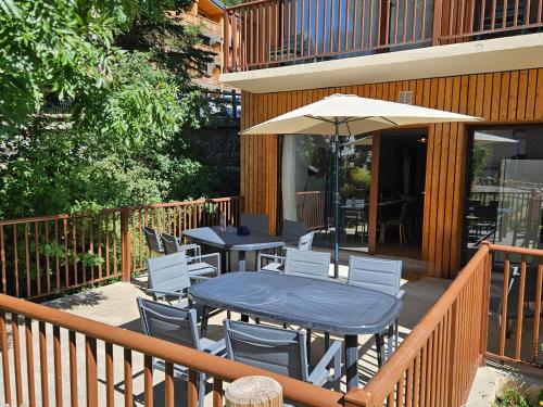 Grand Appartement avec terrasse spacieuse
