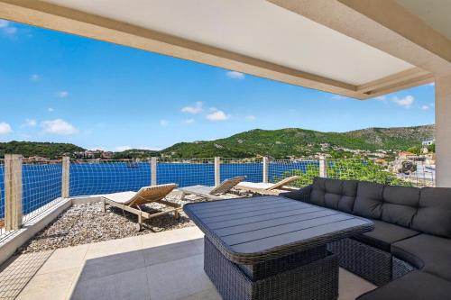 New Luxury Penthouse Worldwide