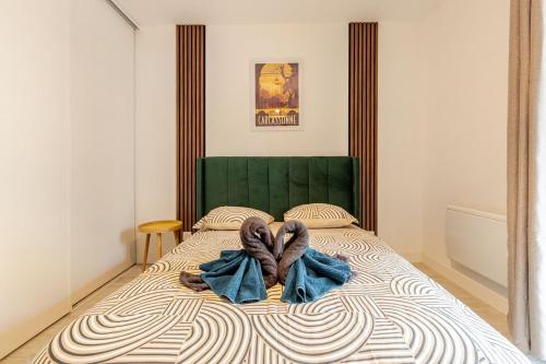 Le Cosy Bernard, parking, climatisation chambre, piscine fermée pour 2026