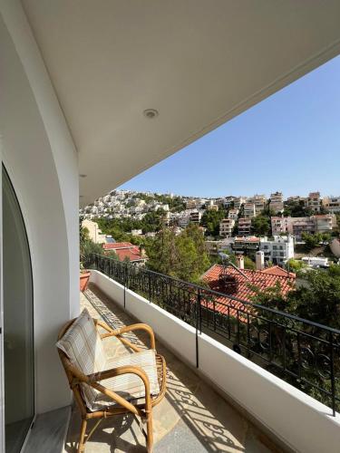 Studio with breathtaking view in Panorama Voula