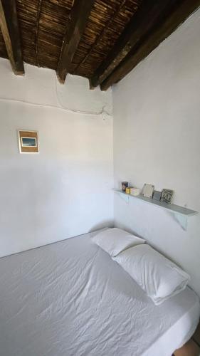 Secluded 200-Year-Old Cycladic Retreat in Milos